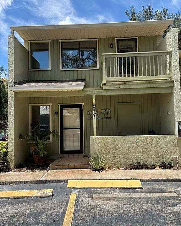 1st image of 1561 LAKEVIEW DRIVE #977