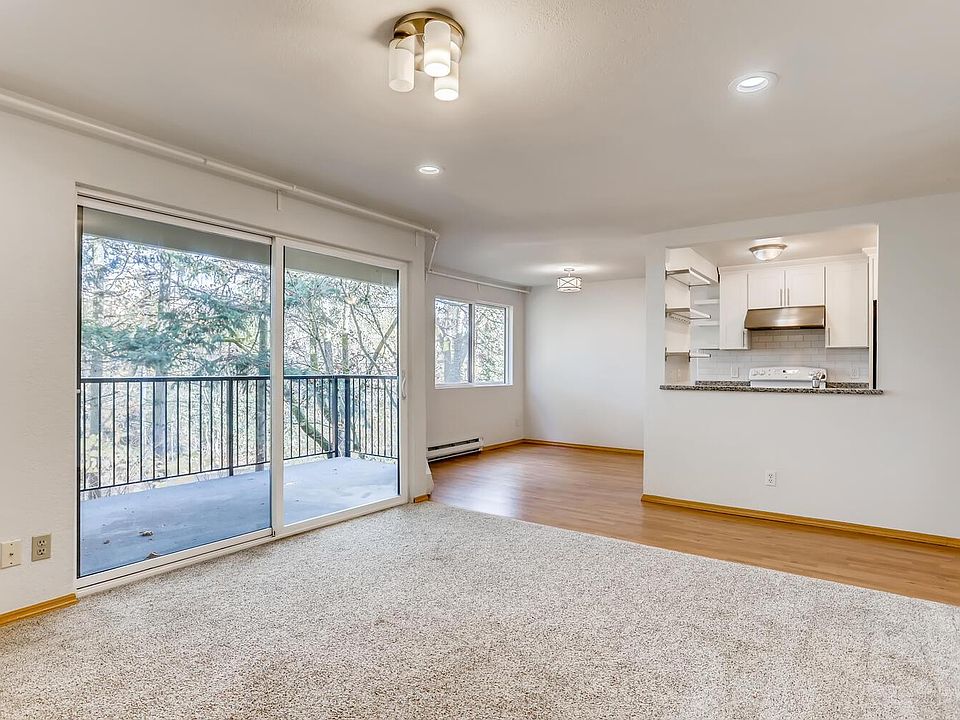 1st image of 830 Kirkland Way APT 201