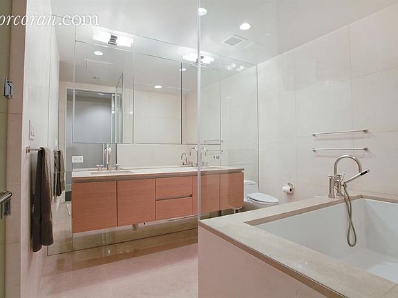 5th image of 51 Walker St APT 4A