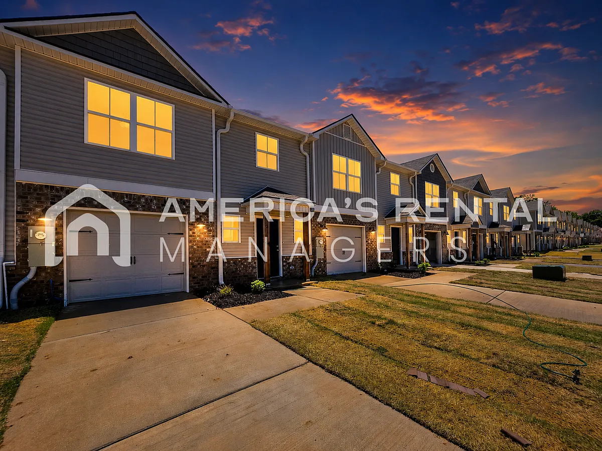 Building Photo - 4111 Hudson Ct