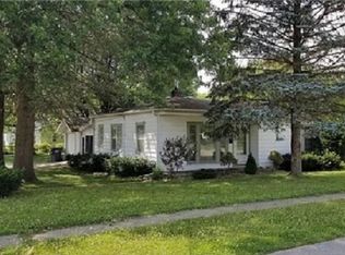 107 Hall St, Chesterfield, IN 46017