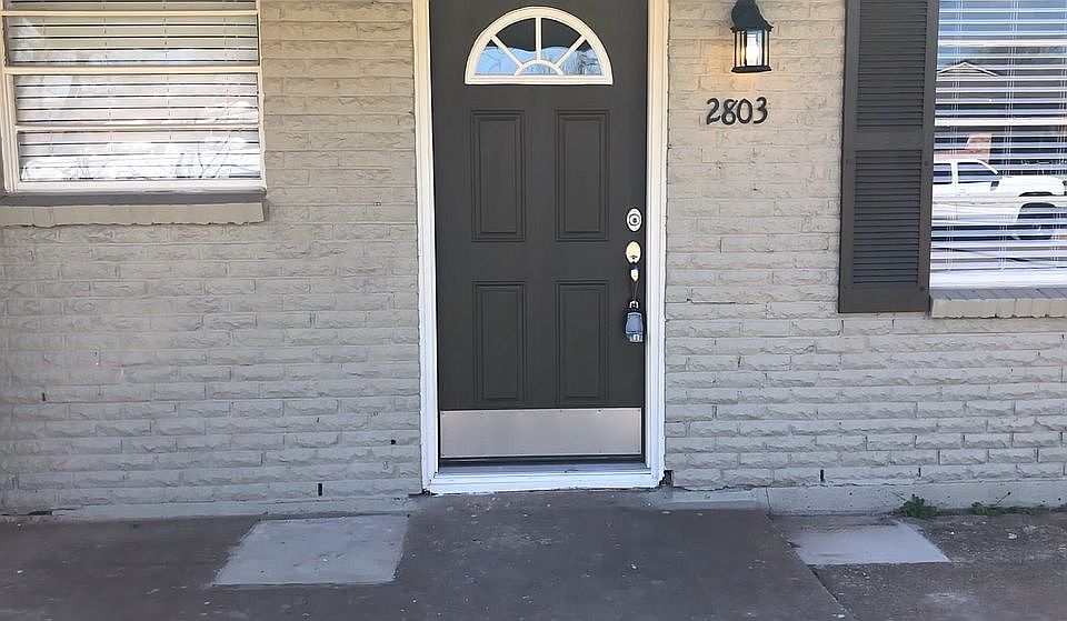1st image of 2803 Roanoke Dr