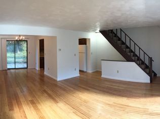 97 Locust Ridge Dr, Pittsburgh, PA 15209