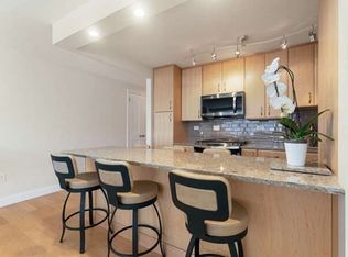 2 Hawthorne Pl APT 5G, Boston, MA 02114