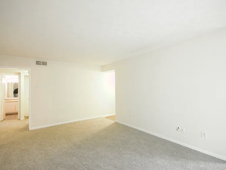 Scandia Cir — Photo 7