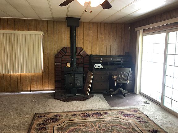 5th image of 18380 Black Blvd