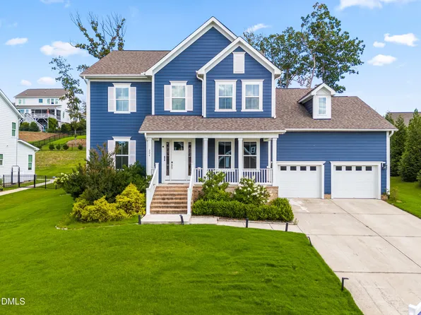 204 Garden Heights Ln, Hillsborough, NC 27278