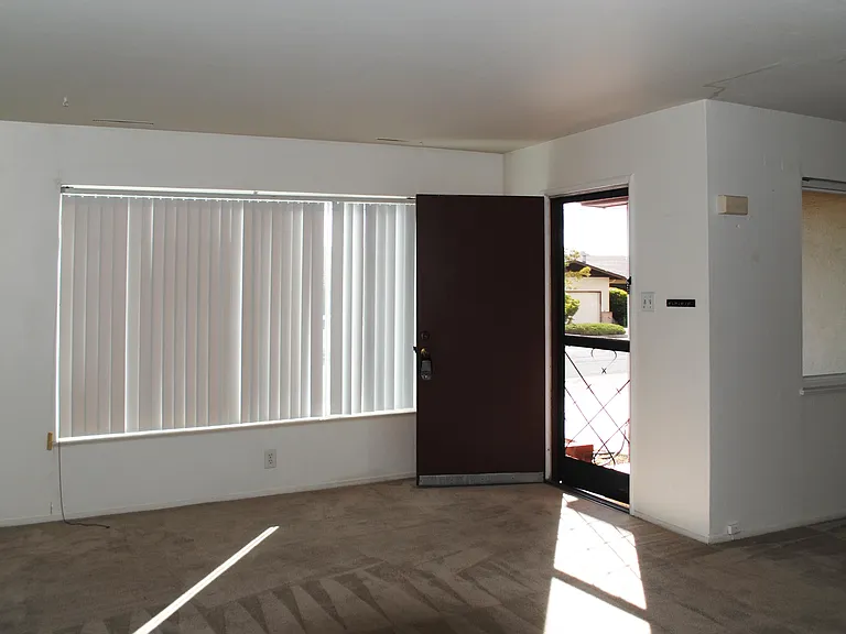 1222 Lawrence St — Photo 3
