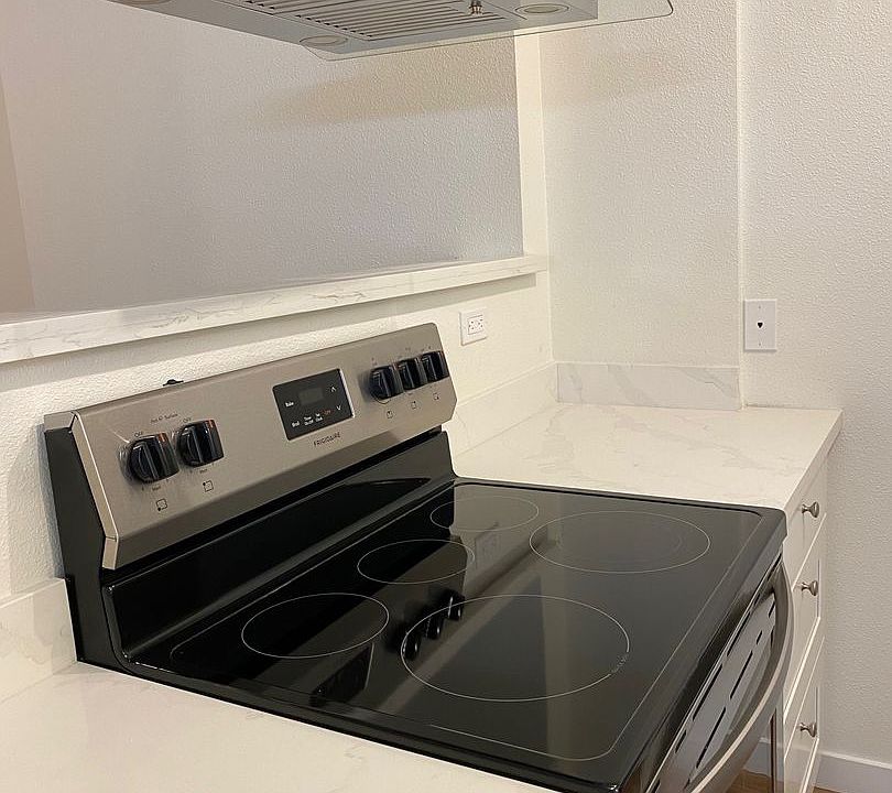 1st image of 8222 169th Ave NE Unit C4