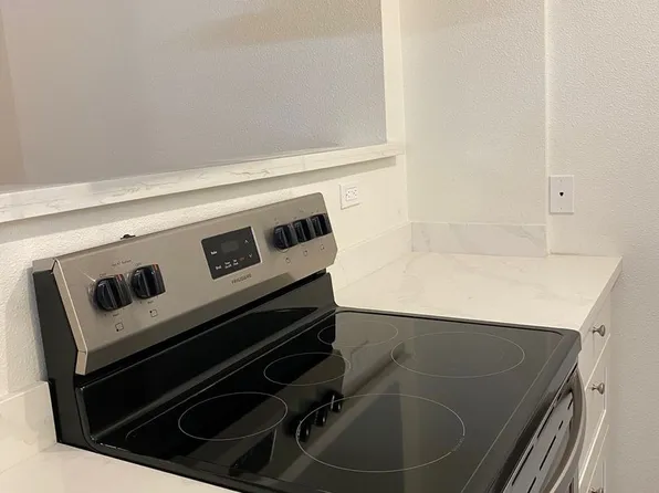 8222 169th Ave NE Unit C4, Redmond, WA 98052