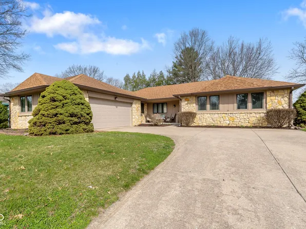 1734 Beech Cir, Plainfield, IN 46168