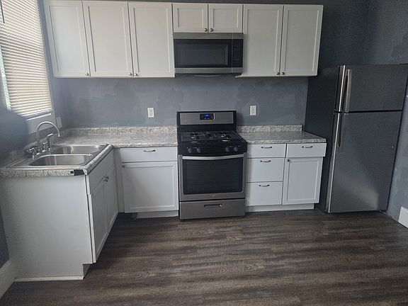 2nd image of 471 N State Ave APT 3