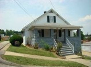 133 Saint Clair St, Mount Pleasant, PA