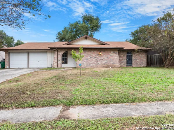 5827 Burkley Springs St, San Antonio, TX 78233