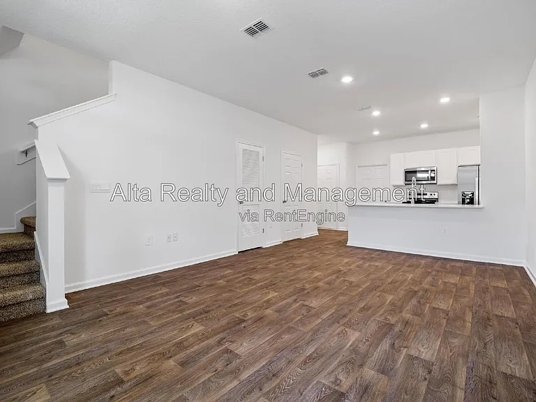 3604 Prairie Wind Ct — Photo 10