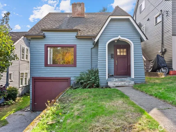 511 N 71st Street, Seattle, WA 98103