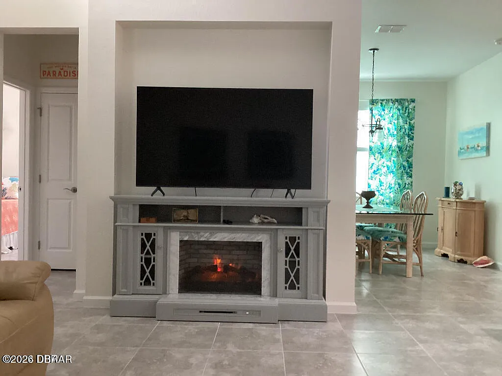 2 bed, 2.0 bath, 1308 sqft, $2,550 — Photo 4