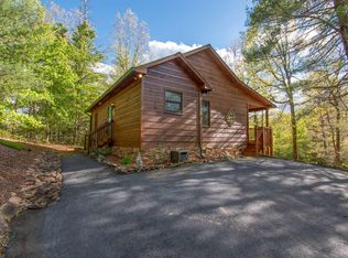 650 Haywagon Ln, Murphy, NC 28906