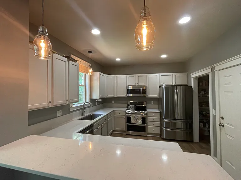 119 Mountain Dr — Photo 31