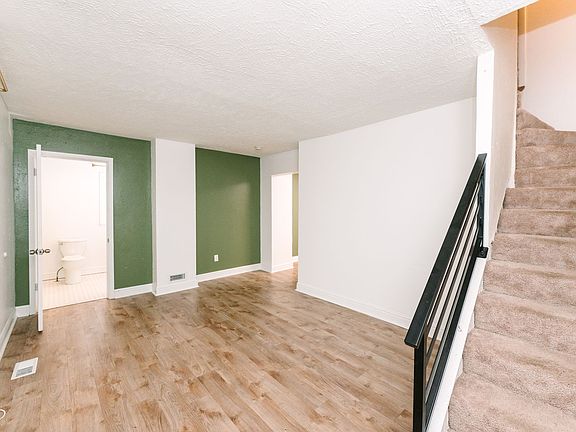 4th image of 1208 Arch St #118