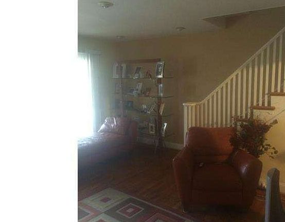3rd image of 7022 Cedar Park Ave