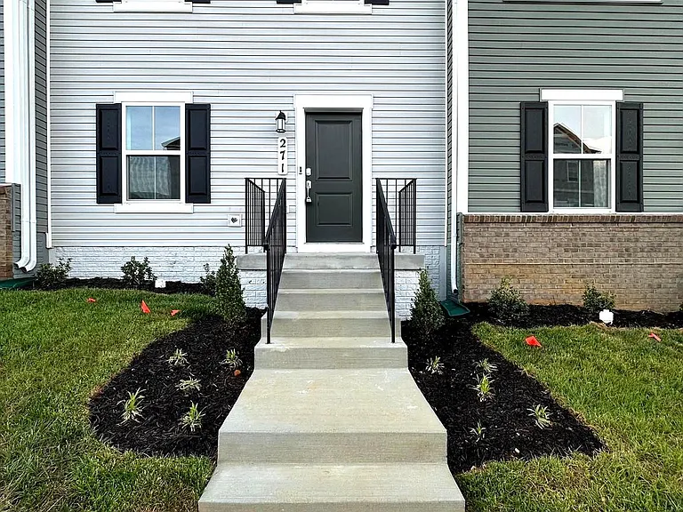 271 Swan Field Ave — Photo 7