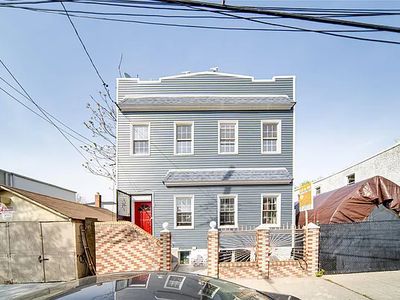 8013 59th St, Ridgewood, NY, 11385