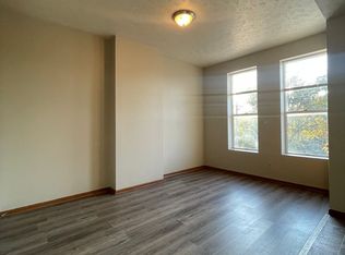 1001 N 29th St #2B-1BA-794SQFT, Omaha, NE 68131