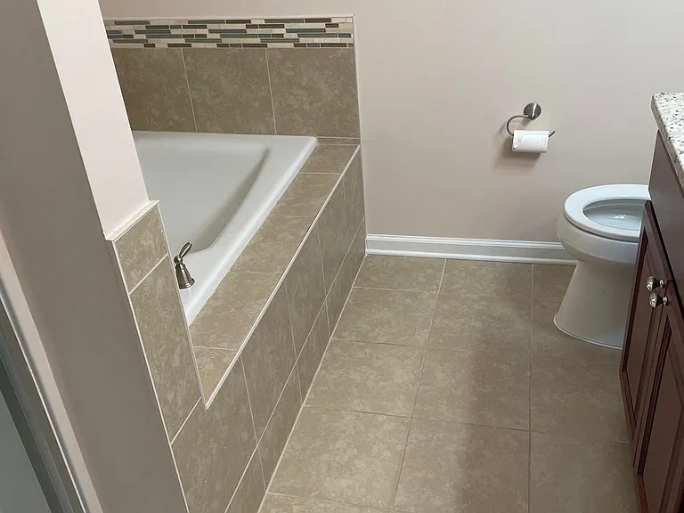 7808 Oak St — Photo 29