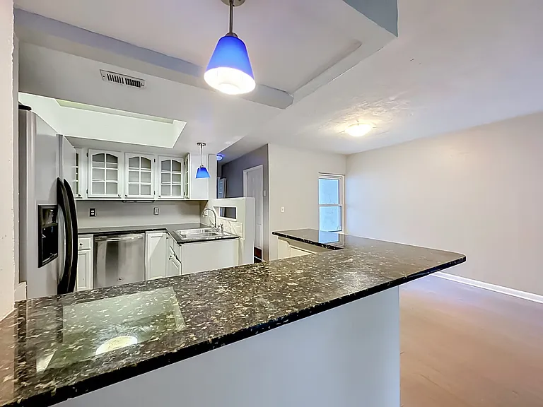 2857 Wonderwood Ln — Photo 11
