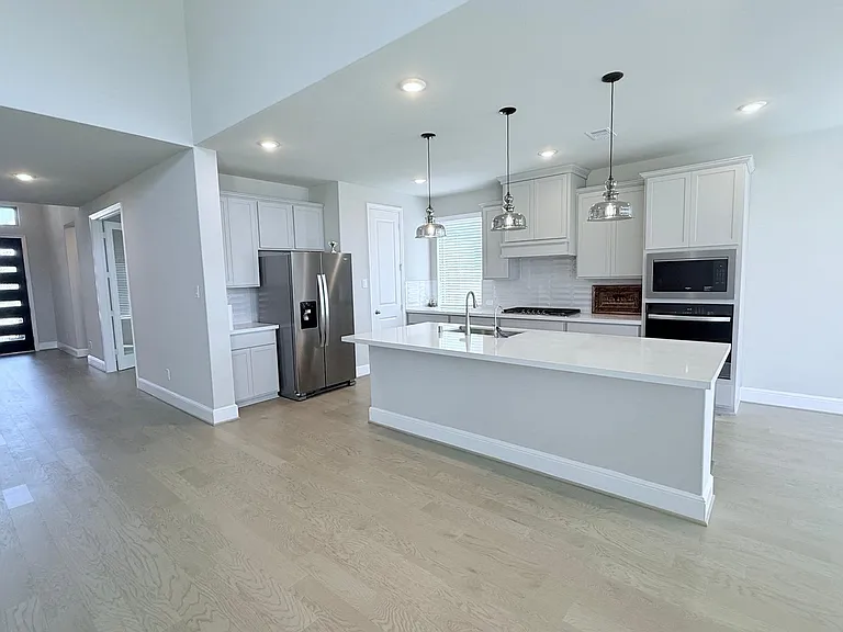 4934 Dickens Landing Dr — Photo 9