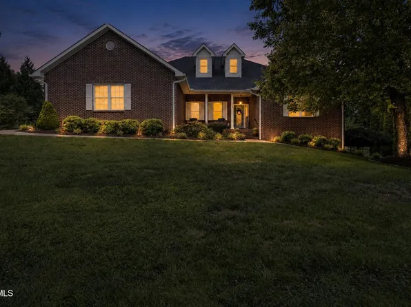 13 Ridgefield Ct, Greeneville, TN 37745