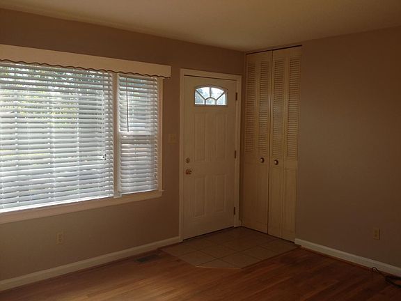 4th image of 1271 Merman Dr