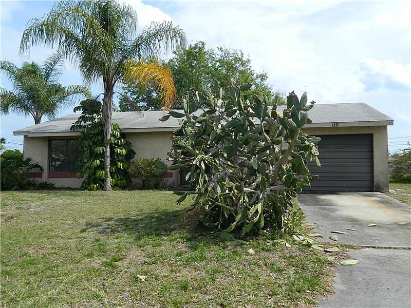 1st image of 119 Crawford Dr