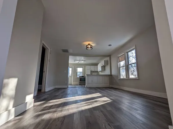 2535 University Ave NE APT 2, Minneapolis, MN 55418