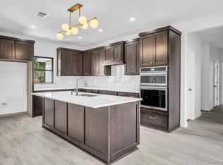 241 Toucan Dr, Spring Branch, TX 78070