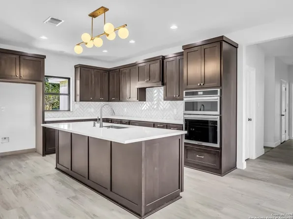 241 Toucan Drive, Spring Branch, TX 78070