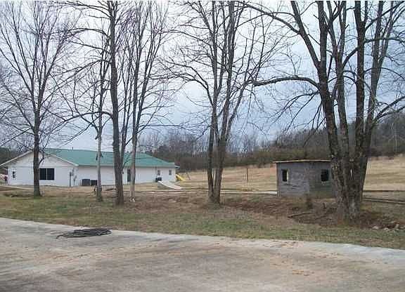 2nd image of 13647 Old State Highway 28
