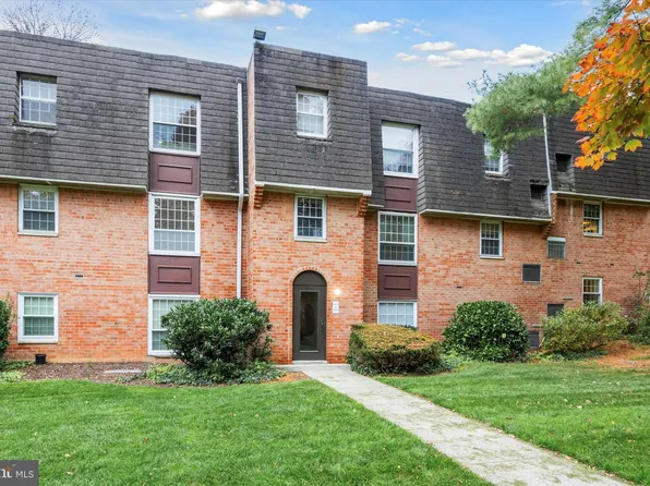 4000 Gypsy Ln #207A2, Philadelphia, PA 19129