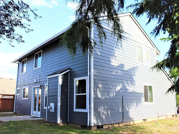 3rd image of 6091 SE Green Ct