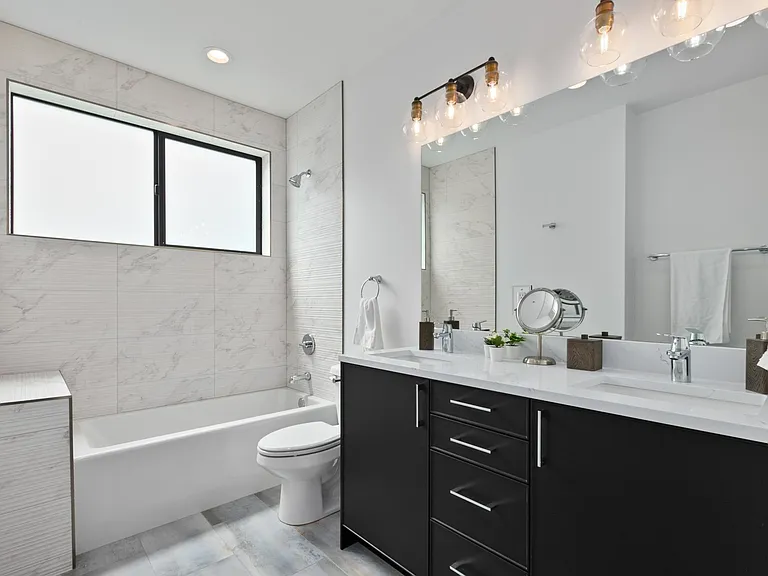 1775B SW Cambridge St — Photo 19