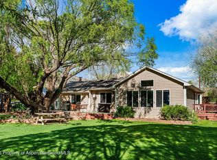 127 Cardinal Way, Parachute, CO 81635