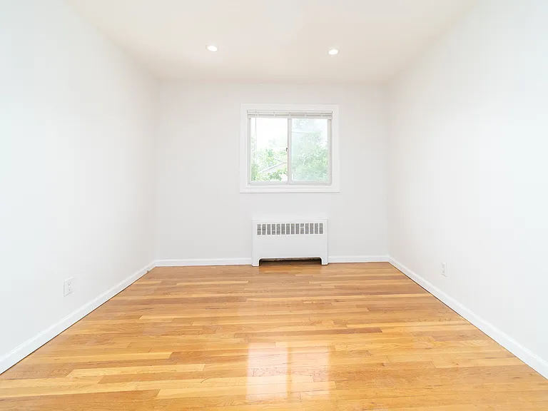6 Manor Dr — Photo 11
