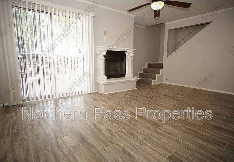2520 San Jose Ave #8C — Photo 3
