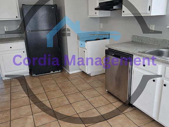 3rd image of 1088 Brandon Hill Way