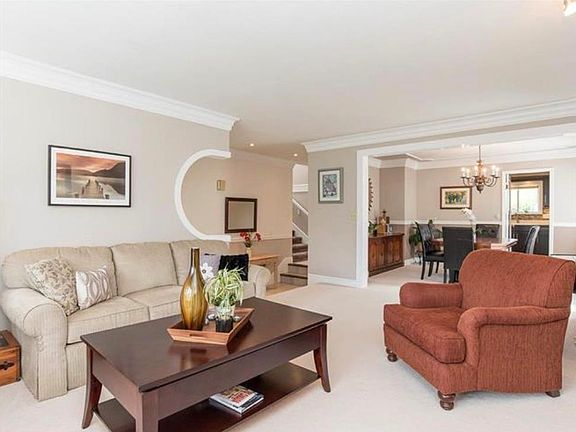 3rd image of 9182 Hardy Rd