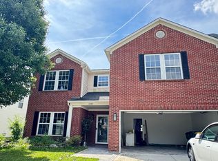 10105 Yosemite Ln, Indianapolis, IN 46234