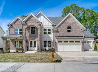 936 Cooper Rd, Grayson, GA 30017