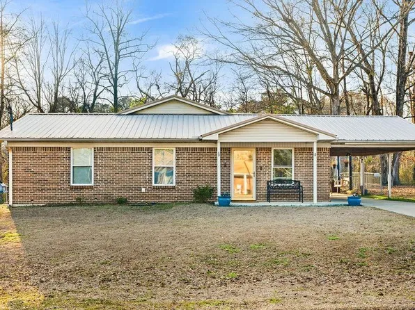 103 Randall Cir, Clanton, AL 35045