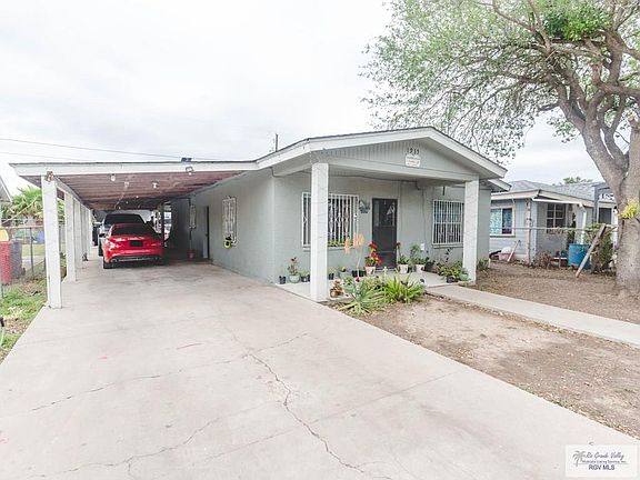 3rd image of 1935 Oasis Dr